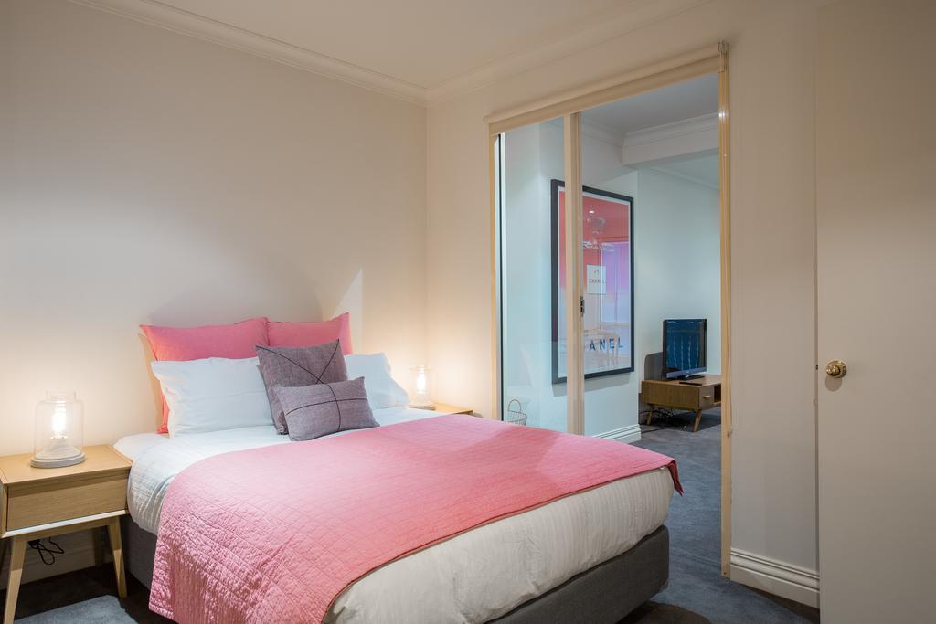 1 Exhibition Apartment Hotel Melburne Habitación foto